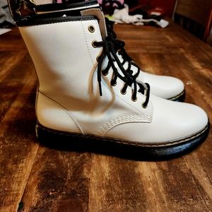 New without box! White Dr Marten's size 10 woman